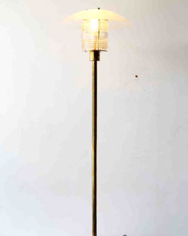 Floor Lamps With Acrylic Hat