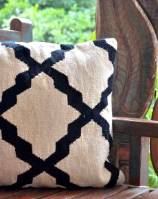 Steps Block Printed Cushion